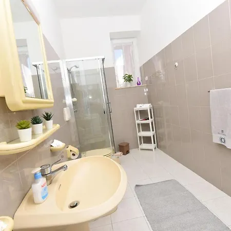 La Terrazza Sugli Dei Appartement Pianillo