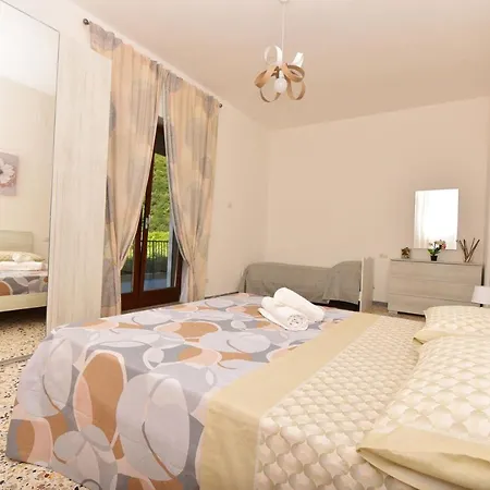 Apartman La Terrazza Sugli Dei Pianillo