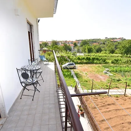 La Terrazza Sugli Dei Appartement *