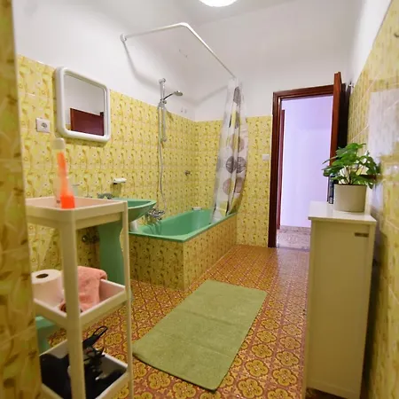 La Terrazza Sugli Dei Appartement *