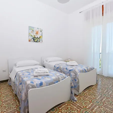 La Terrazza Sugli Dei Appartement Pianillo