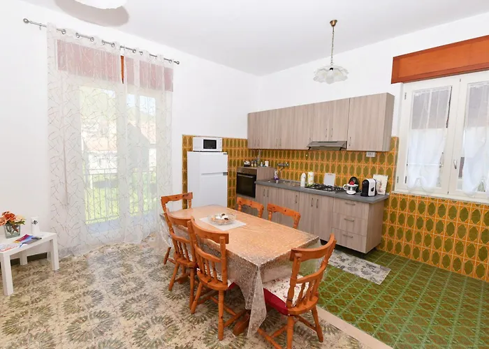 La Terrazza Sugli Dei Appartement *